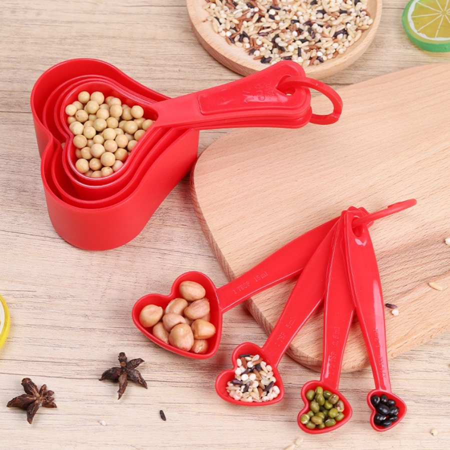Plastic heart-shaped measuring - огляд і ціна Kitchen Baking Scale