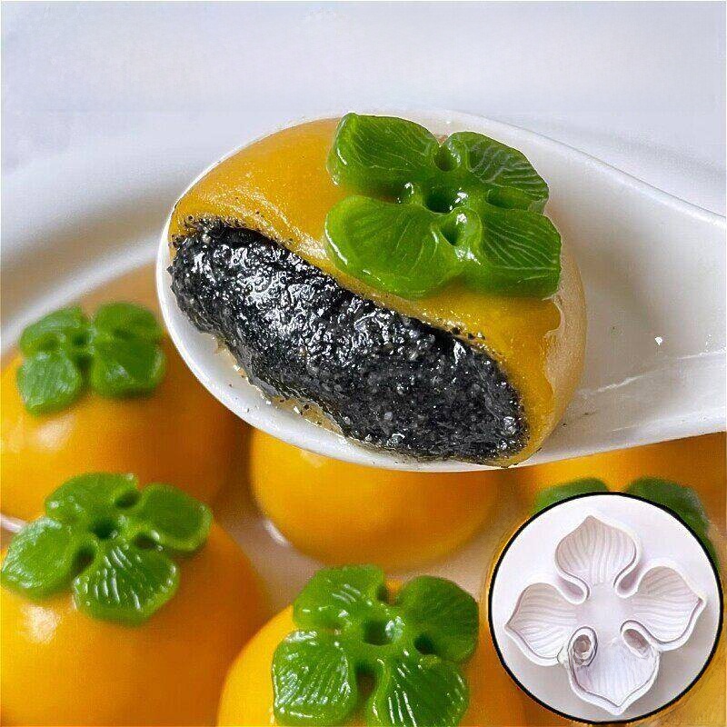 Spring Baked Doughnut Shape Mo - огляд і ціна Kitchen Baking Center